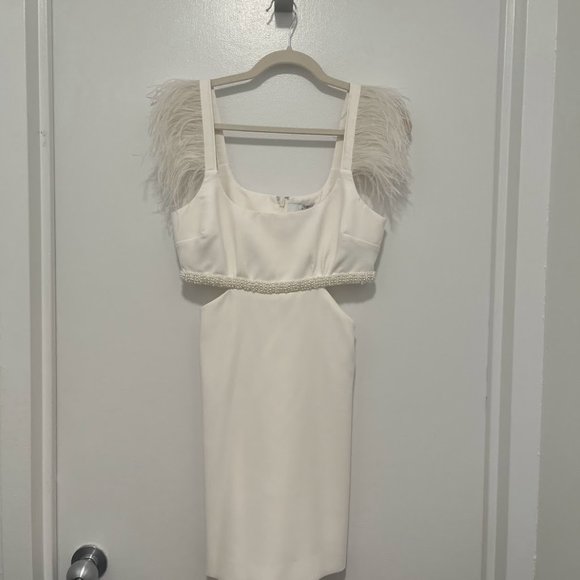 LIKELY Taliah mini Dress size 2 White Feather Trim - Picture 5 of 8